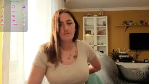 Snapshot of ella_max_live chatting on 05.06.26 Ella Max online show from 05.06.26