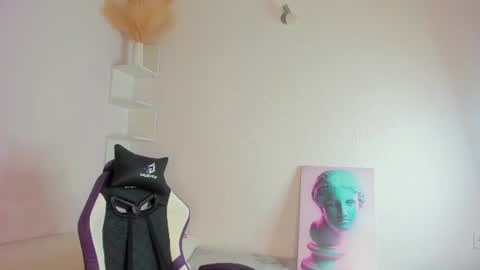 Ella online show from 07.25.26