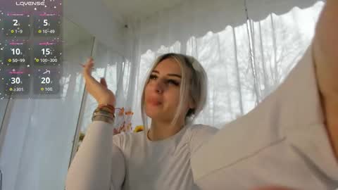 ella_vee online show from 03.15.26