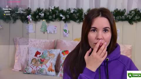 Ella online show from 01.05.26