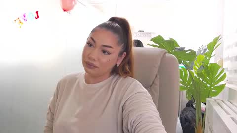 Snapshot of ellabelle_ chatting on 02.17.26 Ella online show from 02.17.26