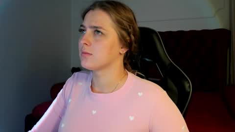 EllaBells online show from 03.31.26