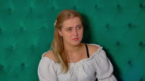 EllaBells online show from 07.01.26