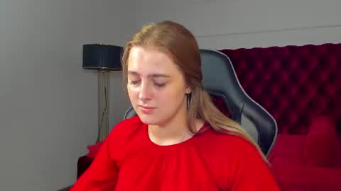 EllaBells online show from 07.03.26