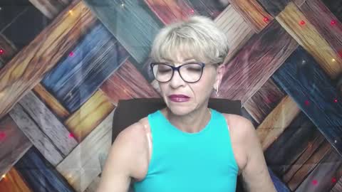 EllaBonito online show from 09.17.25