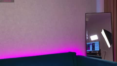 ellacanny online show from 04.09.26