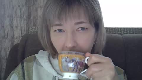 ellajohnsonx online show from 02.09.25