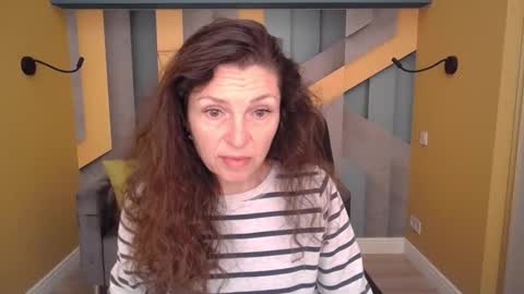 EllaLongs online show from 03.29.26