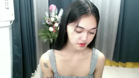 ELLA online show from 07.06.26