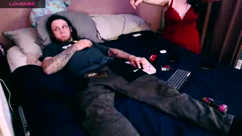 Ella online show from 11.07.25