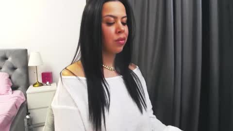 ellasins online show from 01.16.26