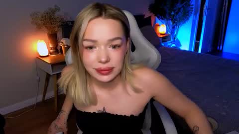 Ella online show from 01.19.26