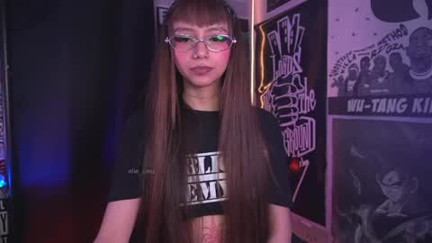 follow me on instagram .    online show from 04.04.26