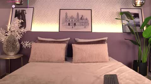 Snapshot of ellediane chatting on 03.02.26 Elle Diane online show from 03.02.26