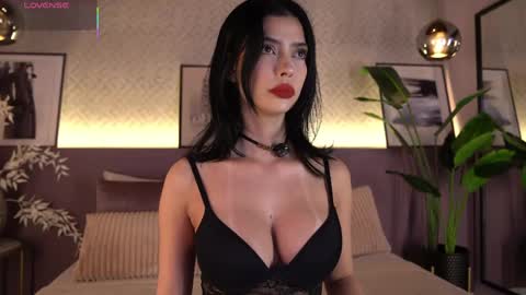 Elle Diane online show from 04.16.26