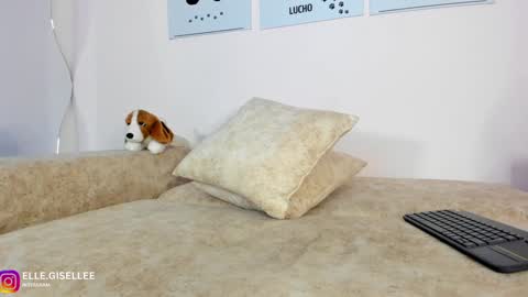 Yiss online show from 02.07.25