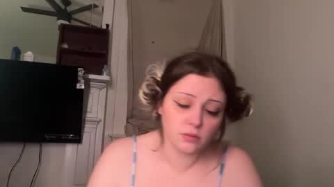 nautiellebbw online show from 02.17.26
