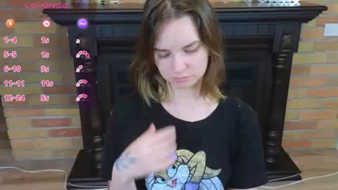 Snapshot of ellie_babyy chatting on 06.09.26 Ellie online show from 06.09.26