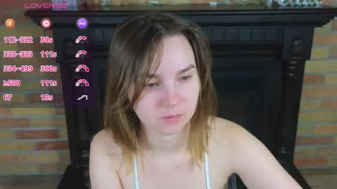 Snapshot of ellie_babyy chatting on 06.29.26 Ellie online show from 06.29.26