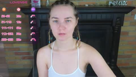 Snapshot of ellie_babyy chatting on 07.04.26 Ellie online show from 07.04.26