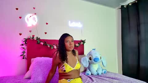 ellie_cute7 online show from 05.30.26