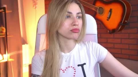 elliecutes online show from 04.27.26