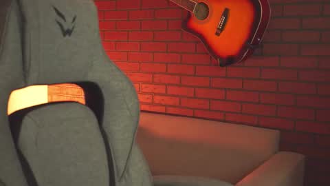 elliecutes online show from 05.12.26