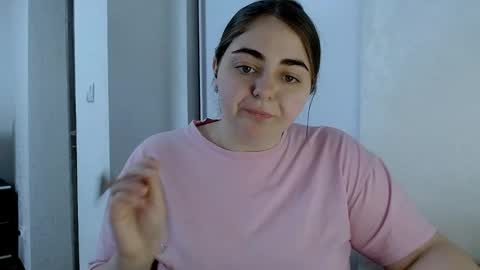 Ellie online show from 04.13.26