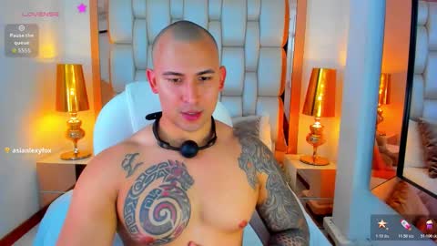 E L L I O T    V E L E Z online show from 02.10.26