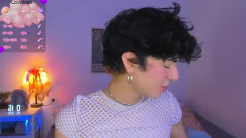 Snapshot of elliotvolkov chatting on 06.06.26 elliotvolkov online show from 06.06.26