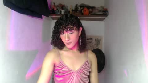 Snapshot of ellis_flowers chatting on 07.06.26 . online show from 07.06.26