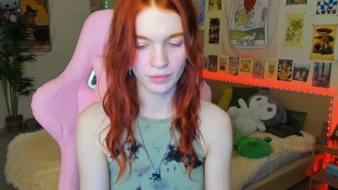 Snapshot of elly_milas chatting on 02.02.25 Elly     Fansly  online show from 02.02.25