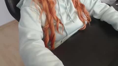 Elly online show from 02.16.26