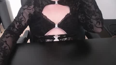 Elly online show from 02.27.26