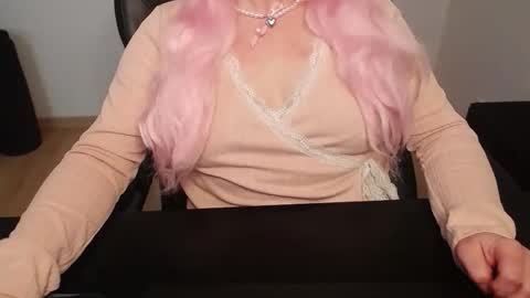 Elly online show from 03.31.26