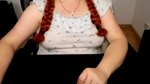 Elly online show from 07.14.26
