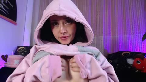 Emy Castro online show from 05.10.26