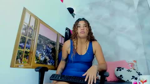Snapshot of ellybloom chatting on 05.09.26 ellybloom online show from 05.09.26