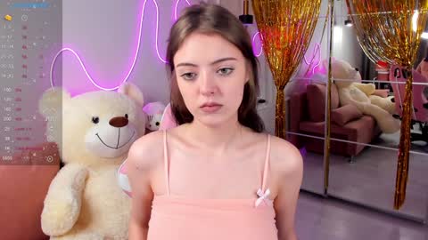 Snapshot of ellyford chatting on 01.03.25 Elly online show from 01.03.25