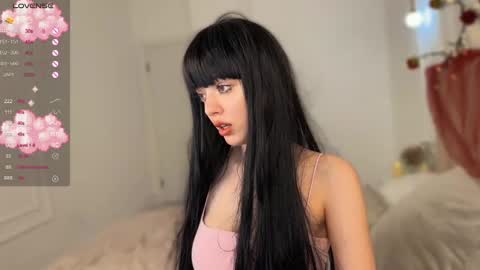 Snapshot of ellyford chatting on 02.28.25 Elly online show from 02.28.25