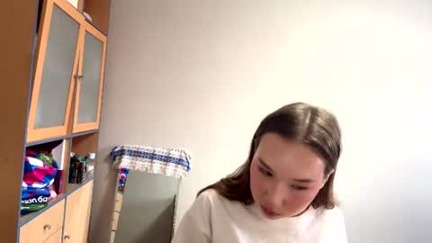 Elly online show from 07.16.26
