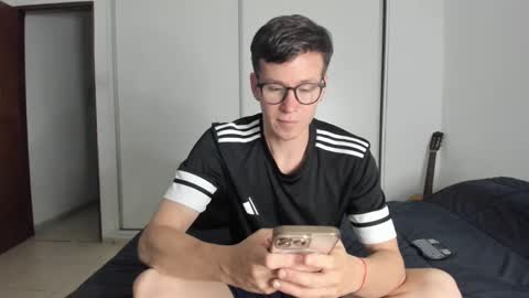 elnenedearg online show from 11.05.25