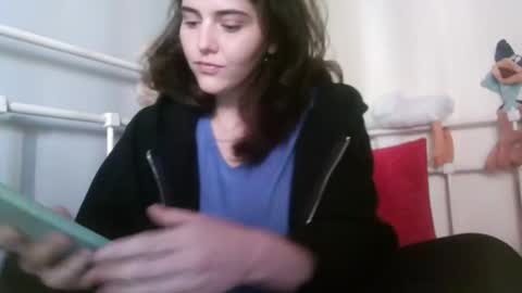Snapshot of eloxcorner chatting on 12.28.24 Elox online show from 12.28.24