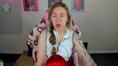 Elsie online show from 10.22.25