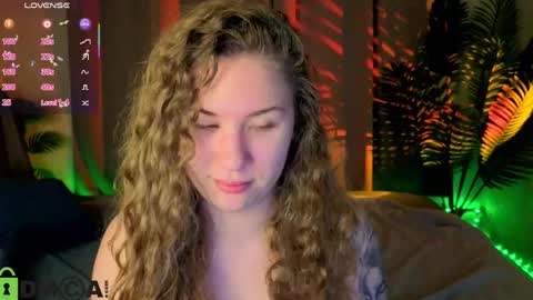 Snapshot of elsie_cutties chatting on 05.29.26 Elsie online show from 05.29.26