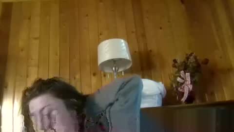 Snapshot of elsierain469 chatting on 12.16.25 Elsie Rain online show from 12.16.25