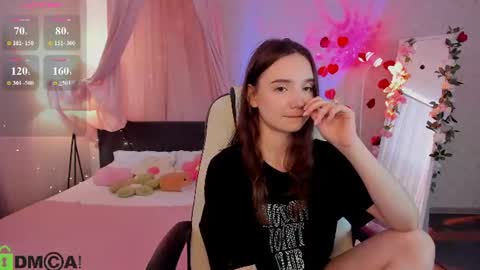 Elvienne online show from 07.22.26