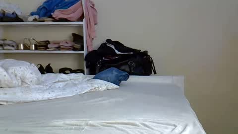 flo online show from 11.07.25