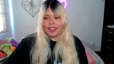 Ely online show from 09.08.25