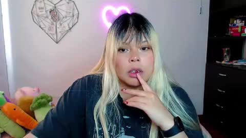 Ely online show from 10.07.25